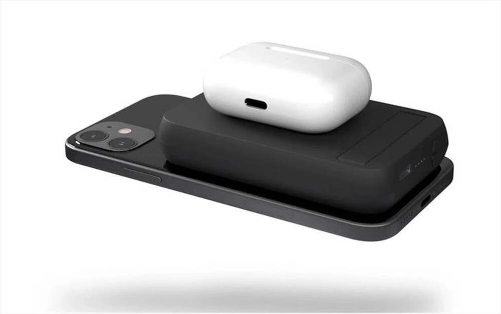 ZENS - MAGNETIC DUAL POWERBANK WIRELESS+KICKSTAND-Black 8 ZENS - MAGNETIC DUAL POWERBANK WIRELESS+KICKSTAND-Black - immagine 6
